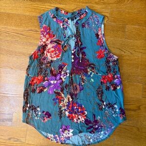 Pink Clover Sleeveless Blouse with Tie Front